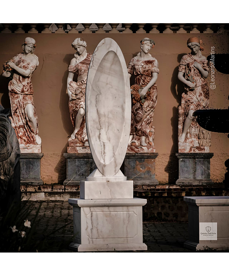 imagem do produto Escultura Essencia Refletida Mármore Branco 160cm - EMP722 Sofisticação e Arte