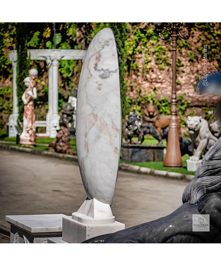 imagem do produto Escultura Essencia Refletida Mármore Branco 160cm - EMP722 Sofisticação e Arte