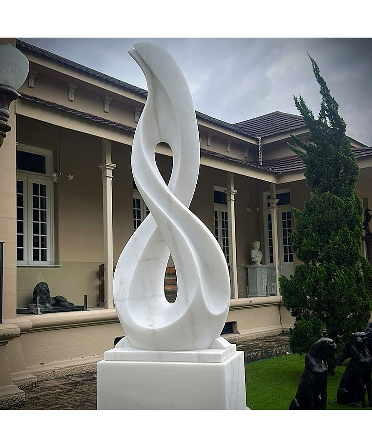 imagem do produto Escultura Eterno Refinado M�rmore Branco 150cm - EMP727