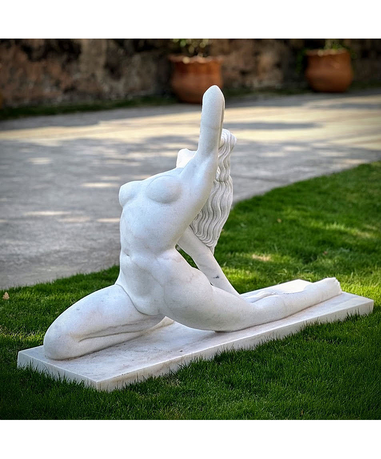 imagem do produto Escultura Feminina Contempôranea 100cm - EMP582 Arte Moderna
