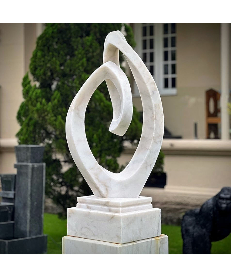 imagem do produto Escultura Fio Cont�nuo M�rmore Branco 120cm - EMP739