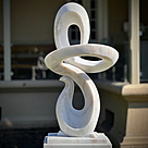 imagem do produto Escultura Fluxo Contínuo Mármore Branco 120cm - EMP742 Estilo Contemporâneo