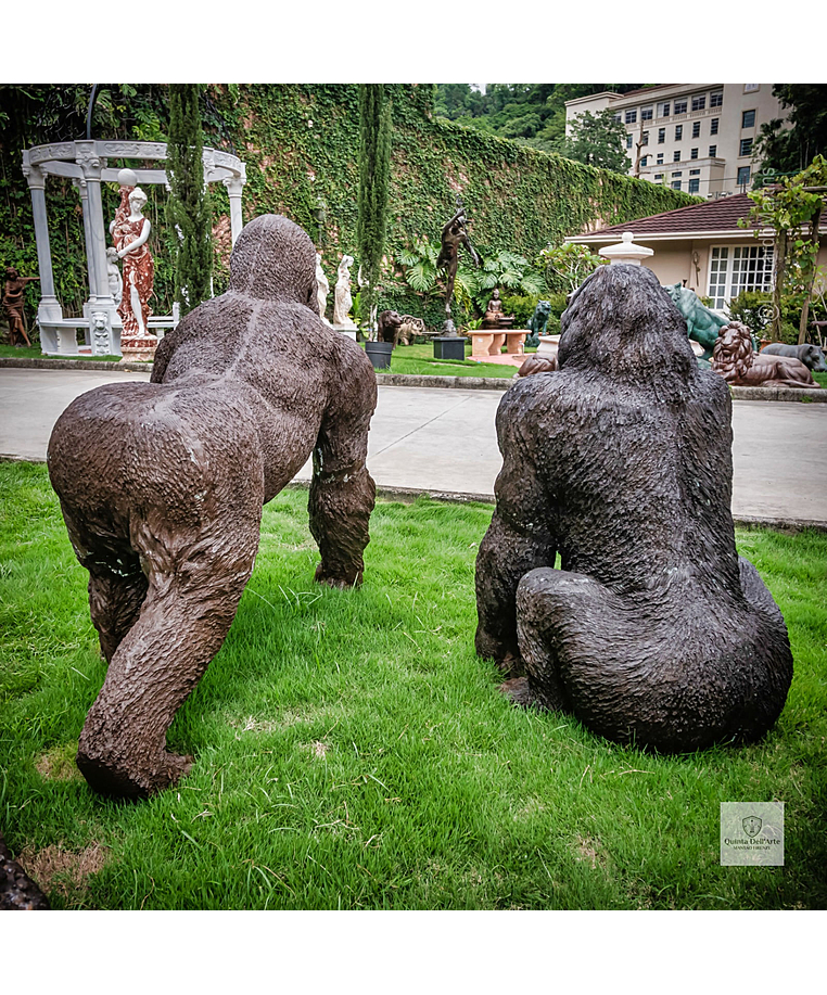 imagem do produto Escultura Gorila de Bronze Andando 105cm - EBZ710