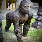 imagem do produto Escultura Gorila de Bronze Andando 105cm - EBZ710