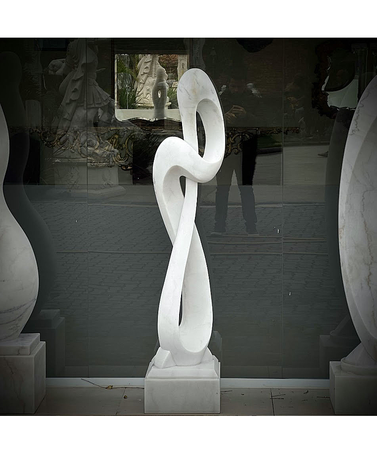 imagem do produto Escultura Harmonia Real Mármore Branco 160cm - EMP736 Elegância para paisagismo