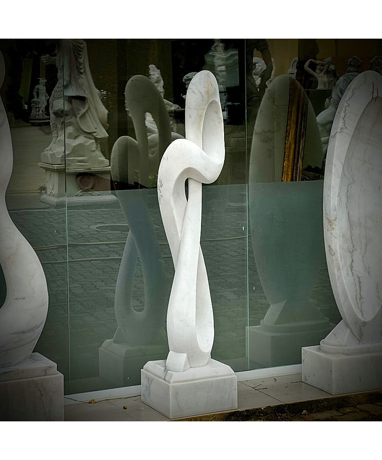 imagem do produto Escultura Harmonia Real Mármore Branco 160cm - EMP736 Elegância para paisagismo