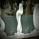 imagem do produto Escultura Harmonia Real Mármore Branco 160cm - EMP736 Elegância para paisagismo
