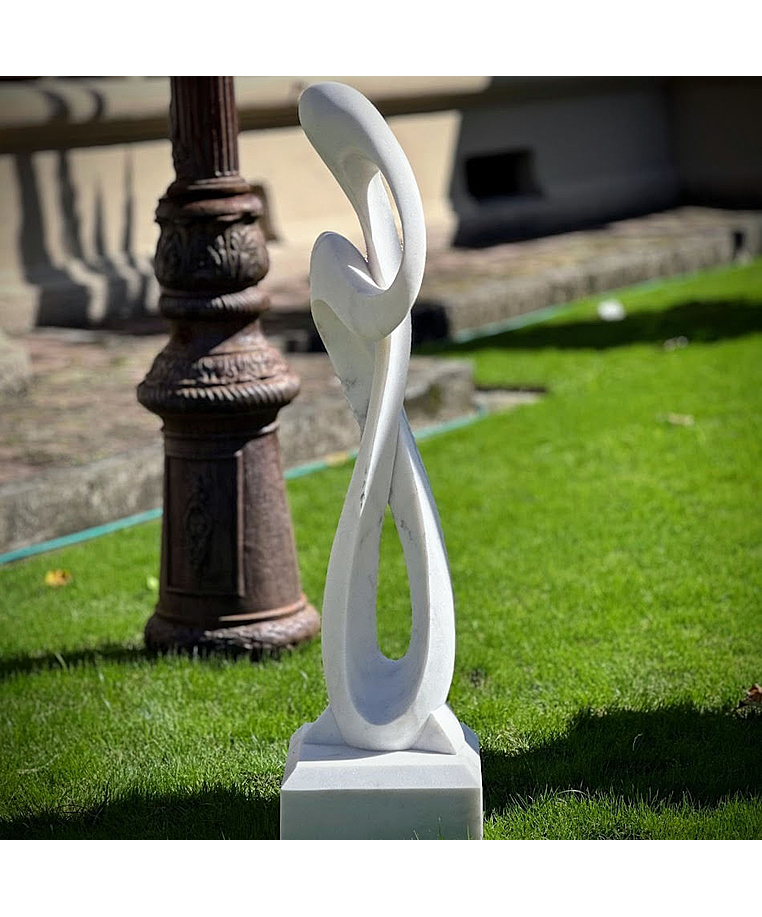 imagem do produto Escultura Harmonia Real M�rmore Branco 120cm - EMP735