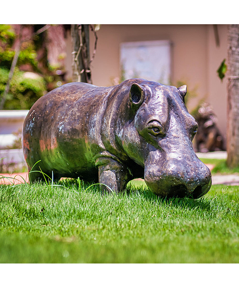 imagem do produto Escultura Hipopótamo em Bronze 45x110cm EBZ560 Presença e Robustez