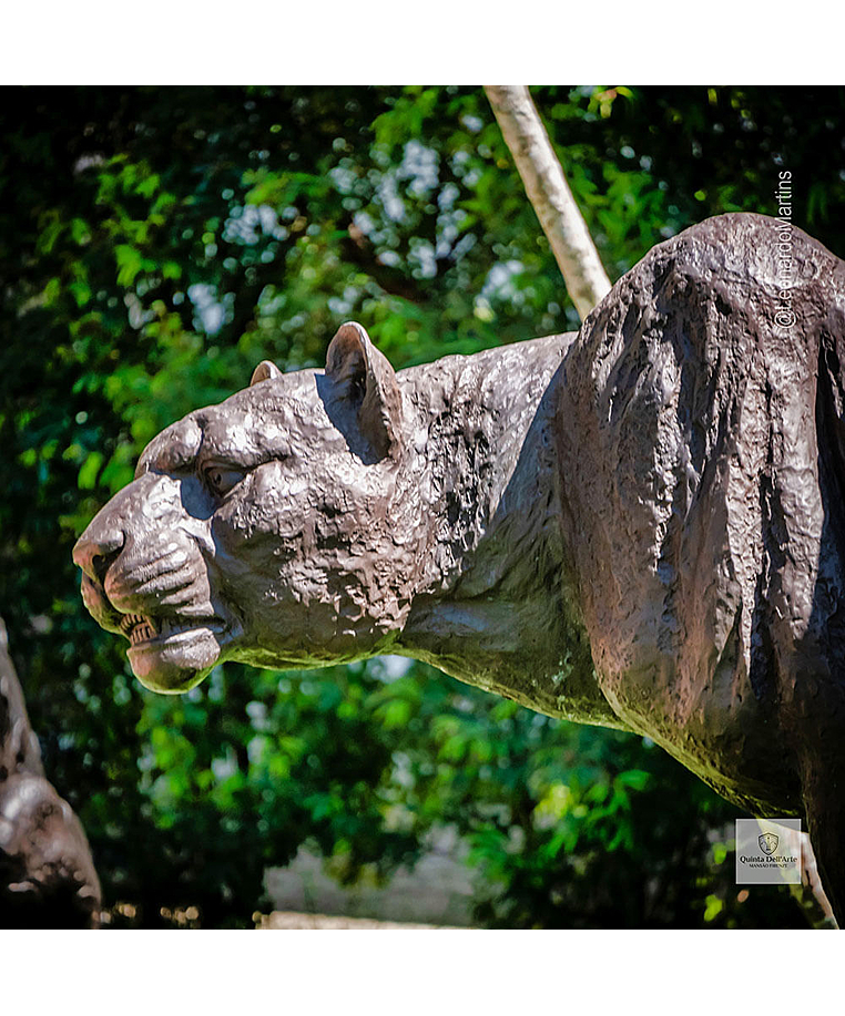 imagem do produto Escultura Impulso Felino em Bronze 134cm - EBZ718 Movimento e Elegância