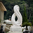 imagem do produto Escultura Infinito Mármore Branco 130cm - EMP731 Elegância Atemporal