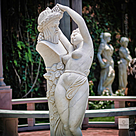 imagem do produto Escultura La Bacchante 150cm - EMP116 Arte Clássica e Sofisticação para Jardins de Luxo
