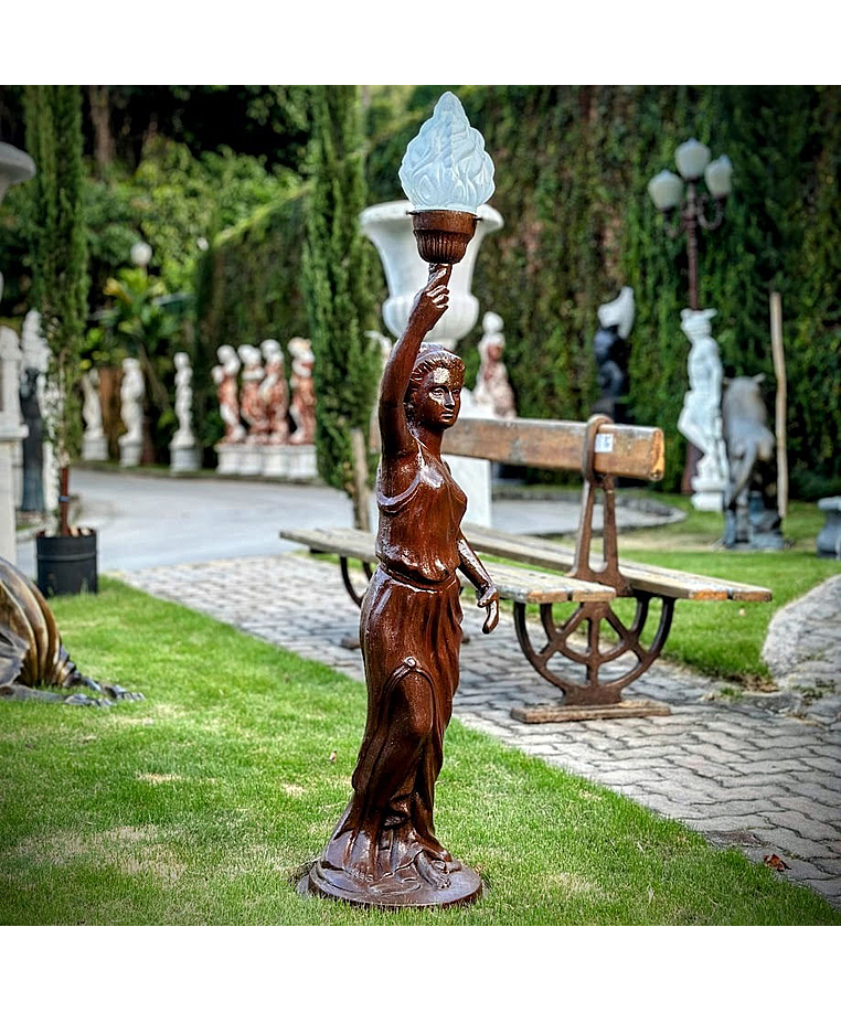 imagem do produto Escultura Lady Luminária em Ferro Fundido 125cm - EF239D Elegância e Funcionalidade