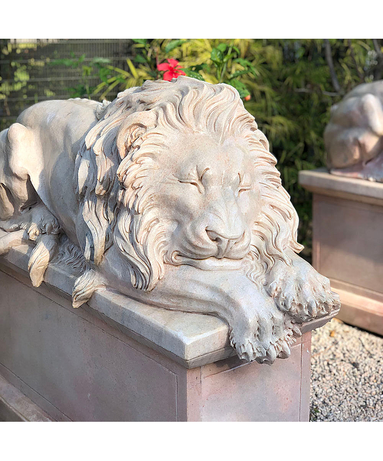 imagem do produto Escultura Leão Dormindo em Mármore Rosado 100cm EMP202 Serenidade e Elegância