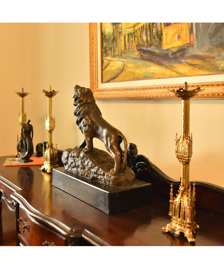 imagem do produto Escultura Leão em Bronze 54cm EBZ535 Elegância e Presença