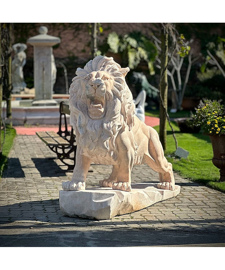 imagem do produto Escultura Leão em Mármore Rosa 145cm - EMP449E Presença Sofisticada