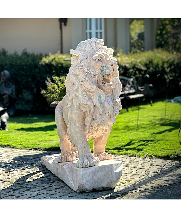 imagem do produto Escultura Leão em Mármore Rosa 145cm - EMP449E Presença Sofisticada