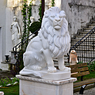 imagem do produto Escultura Leão Sentado em Mármore Branco 120cm EMP510 Elegância Clássica