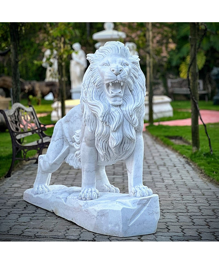 imagem do produto Escultura Le�o em M�rmore Branco 145cm - EMP450
