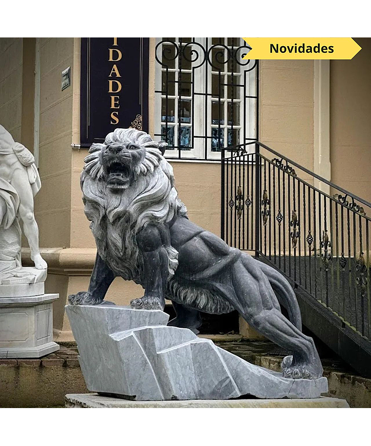 imagem do produto Escultura Le�o em M�rmore Preto 170cm - EMP547E