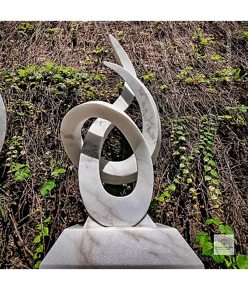 imagem de Escultura Lux Pietra M�rmore Branco 150cm - EMP745