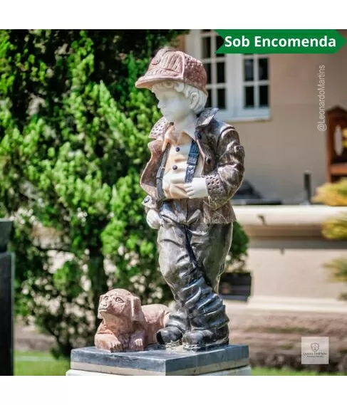 imagem de Escultura Menino e Cachorro Mármore Color 105cm - EMP762 Encanto Clássico para Paisagismo