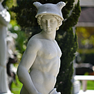 imagem do produto Escultura Mercúrio 175cm EMP445 Velocidade e Elegância Clássica