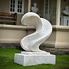 imagem do produto Escultura Ondas de Pedra Mármore Branco 120cm - EMP738 Para Ambientes Contemporâneos