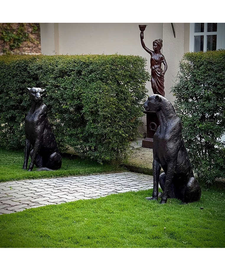 imagem do produto Escultura Par de Guepardos em Bronze 100cm - EBZ719