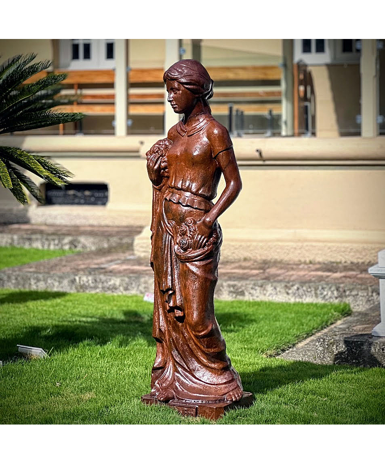 imagem do produto Escultura Primavera de Ferro Fundido 170cm - EF385 Elegância Clássica