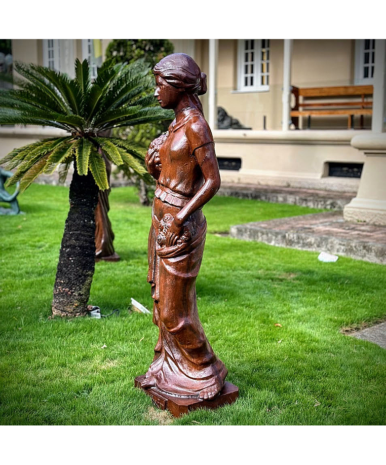 imagem do produto Escultura Primavera de Ferro Fundido 170cm - EF385 Elegância Clássica