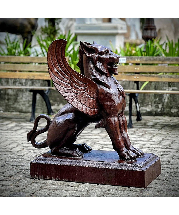 imagem do produto Escultura Quimera em Ferro Fundido 95cm EF410 Misticismo e Imponência