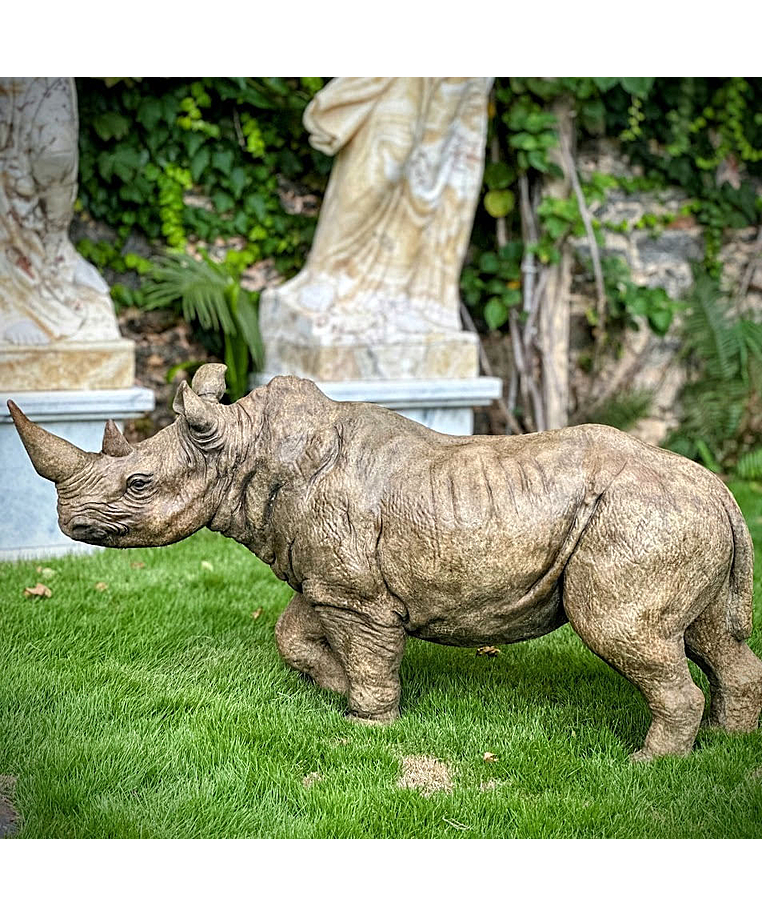imagem do produto Escultura Rinoceronte em Bronze 130cm EBZ613 Imponência e Força