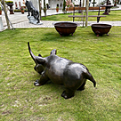 imagem do produto Escultura Rinoceronte em Bronze 48cm EBZ513 Força e Elegância
