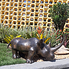 imagem do produto Escultura Rinoceronte em Bronze 48cm EBZ513 Força e Elegância