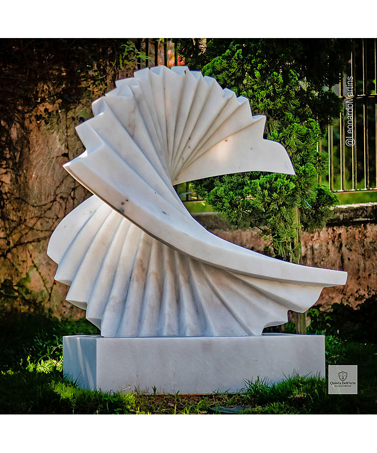 imagem do produto Escultura Ritmo Contínuo Mármore Branco 120cm - EMP737 Formas Modernas