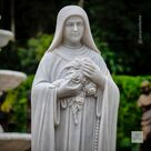 imagem do produto Escultura Santa Terezinha M�rmore Branco 160cm - IMP355