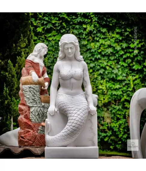 imagem de Escultura Sereia Sentada M�rmore Branco 120cm - EMP769