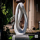 imagem do produto Escultura Tra�o Soberano M�rmore Branco 150cm - EMP748