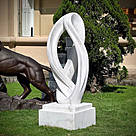 imagem do produto Escultura Tra�o Soberano M�rmore Branco 150cm - EMP748