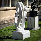 imagem do produto Escultura Tra�o Soberano M�rmore Branco 150cm - EMP748