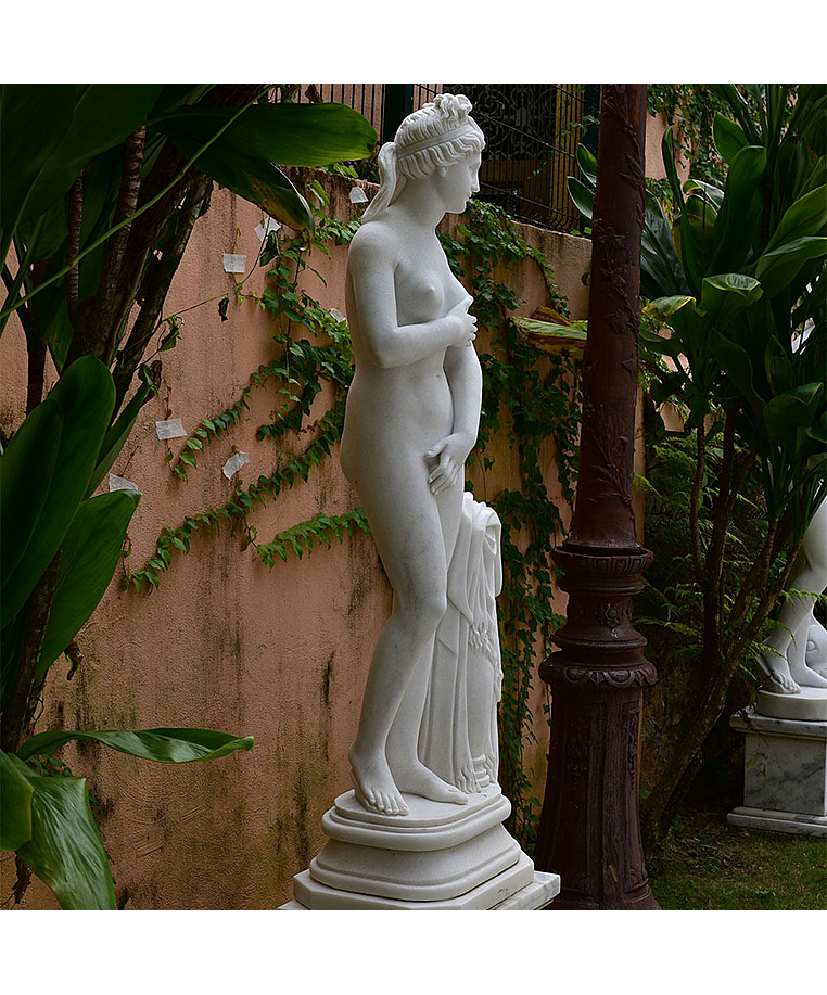 imagem do produto Escultura Vênus Capitolina 160cm - EMP477 Elegância Clássica em Destaque