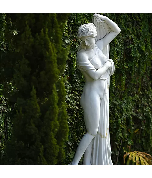 imagem de Escultura V�nus Calipgia 180cm - EMP444