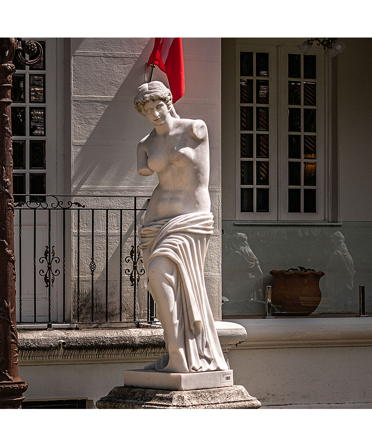 imagem do produto Escultura V�nus de Milo 150cm - EMP454