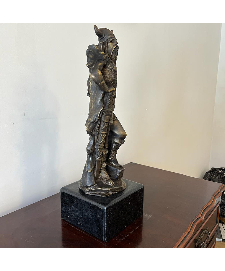 imagem do produto Escultura Viking em Bronze 48cm EBZ586 Força e Tradição Nórdica