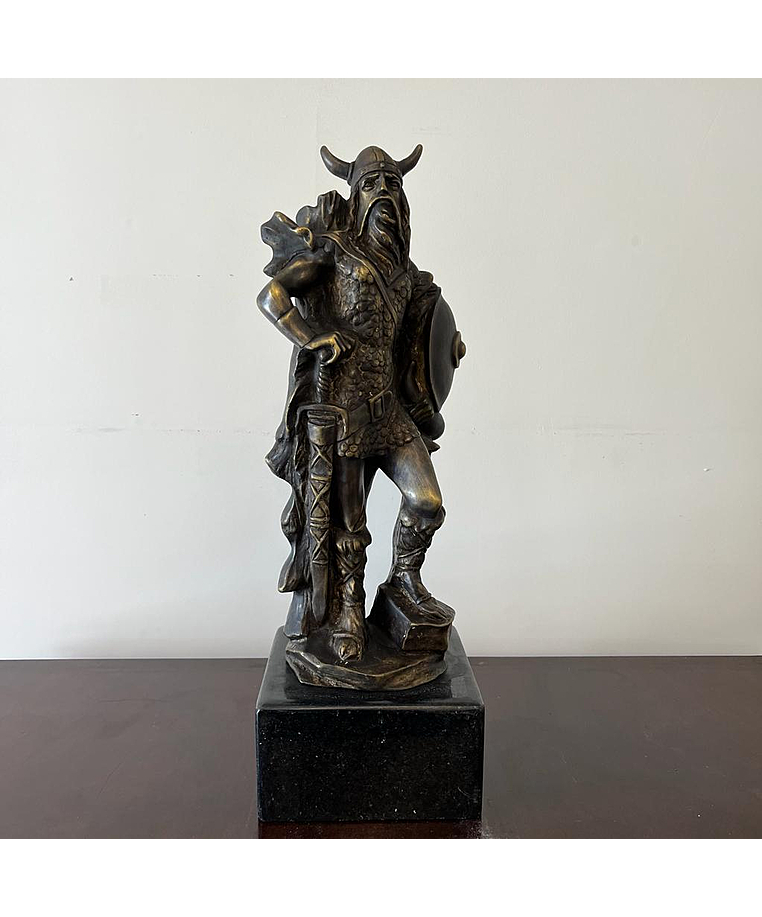 imagem do produto Escultura Viking em Bronze 48cm EBZ586 Força e Tradição Nórdica