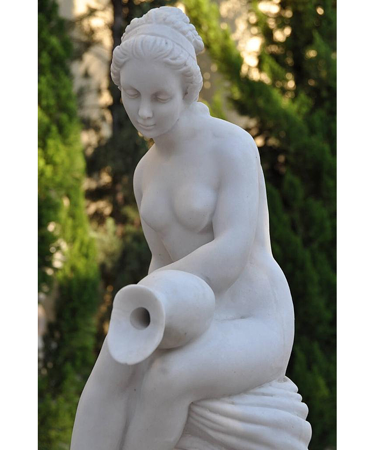 imagem do produto Est�tua V�nus Sentada 50cm - EML037