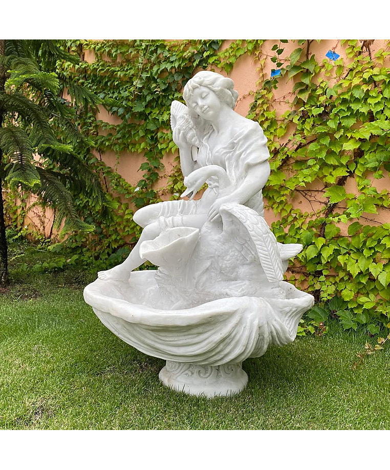 imagem do produto Fonte de �gua Leda Original 80cm - FML026