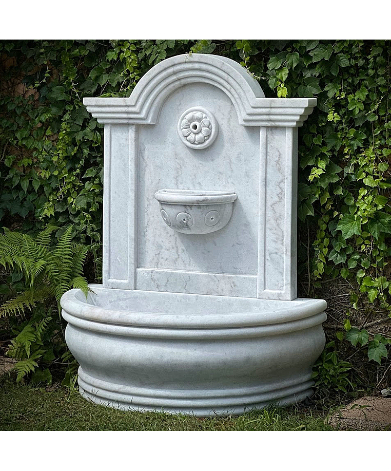 imagem do produto Fonte de Parede Altomonte em Mármore 130cm - FMP249 Design Clássico para Jardins