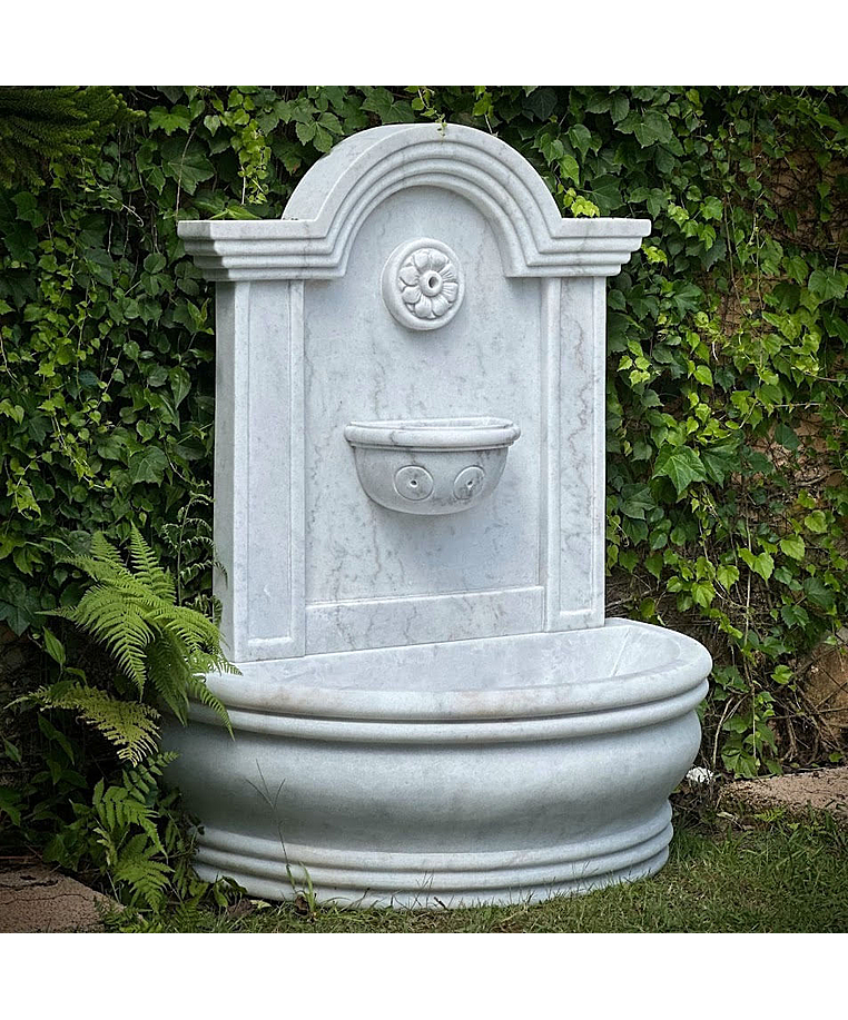 imagem do produto Fonte de Parede Altomonte em Mármore 130cm - FMP249 Design Clássico para Jardins